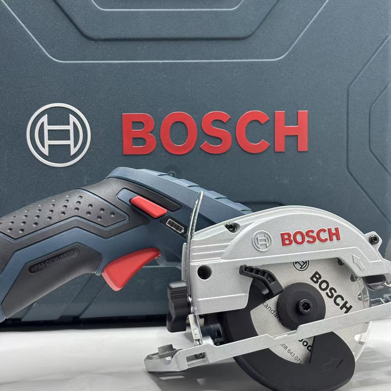 BOSCH GKS 12V-LI Cordless Elec - Woodworking Cutting Tools recension och pris